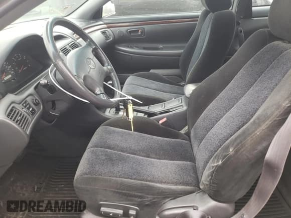 ✅ 2001 Toyota Solara SE • VIN: 2T1CF22P91C481956 • Lot: 77325353. Listed on Copart with 176,271 mi. Free auction sales archive from the USA and detailed vehicle history report at DreamBid. Image 7.