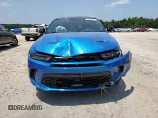 2023 Dodge Hornet GT Plus z VIN ZACNDFBN4P3A07633, wystawiony jako Copart lot #57776695 z przebiegiem 37 563 mil mil oraz Nie do naprawy • Non repairable. Historia ofert i sprzedaży dostępna na DreamBid. Obrazek 5.