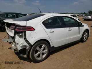 ✅ 2013 Chevrolet Volt • VIN: 1G1RA6E43DU104802 • Lot: 60156454. Wystawiony na Copart z przebiegiem Nie podano. Bezpłatny archiwum sprzedaży aukcyjnych z USA i szczegółowy raport historii pojazdu na DreamBid. Zdjęcie 3.