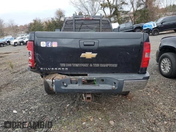 ✅ 2007 Chevrolet Silverado 2500HD 1LT • VIN: 1GCHK24K07E529613 • Lot: 86245915. Wystawiony na Copart z przebiegiem 145 363 mil. Bezpłatny archiwum sprzedaży aukcyjnych z USA i szczegółowy raport historii pojazdu na DreamBid. Zdjęcie 6.