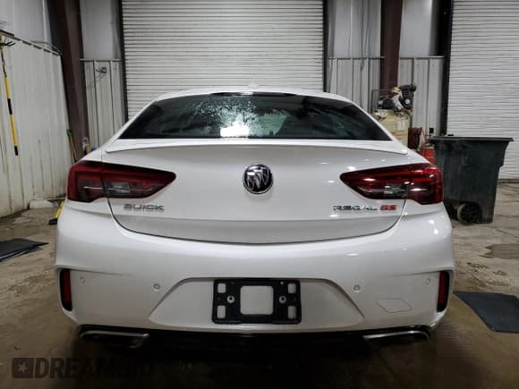 ✅ 2018 Buick Regal GS • VIN: W04GS6SSXJ1130903 • Lot: 55407545. Listed on Copart with 78,096 mi. Free auction sales archive from the USA and detailed vehicle history report at DreamBid. Image 6.