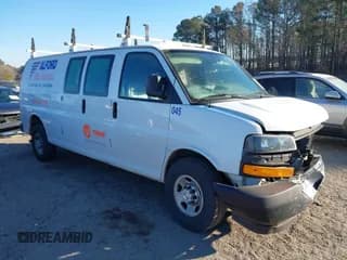 ✅ 2019 Chevrolet Express Cargo • VIN: 1GCWGBFG8K1210994 • Лот: 41342848. Опубликован ранее на IAAI с пробегом 128 263 миль. Бесплатный доступ к архиву аукционных продаж из США и подробный отчёт об истории автомобиля на DreamBid. Изображение 1.
