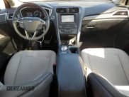 ✅ 2019 Ford Fusion SE • VIN: 3FA6P0HD7KR280375 • Lot: 80432465. Wystawiony na Copart z przebiegiem 99 729 mil. Bezpłatny archiwum sprzedaży aukcyjnych z USA i szczegółowy raport historii pojazdu na DreamBid. Zdjęcie 8.