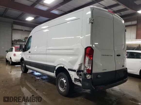 ✅ 2016 Ford Transit Cargo • VIN: 1FTYR2CG2GKB23942 • Лот: 79531364. Опубликован ранее на Copart с пробегом 204 415 миль. Бесплатный доступ к архиву аукционных продаж из США и подробный отчёт об истории автомобиля на DreamBid. Изображение 2.
