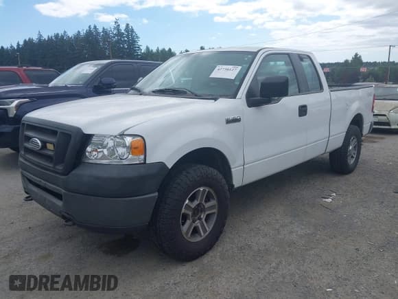 ✅ 2007 Ford F-150 STX • VIN: 1FTRX14W27KD15565 • Lot: 42738127. Listed on IAAI with Not provided. Free auction sales archive from the USA and detailed vehicle history report at DreamBid. Image 2.