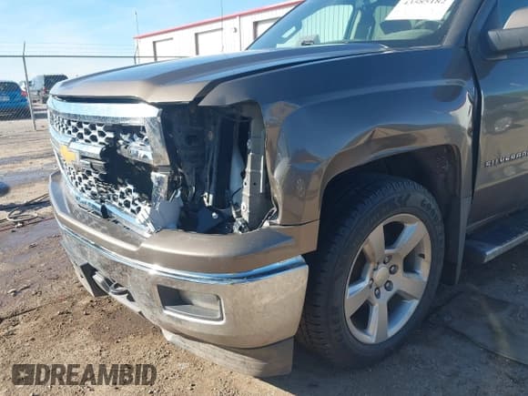 ✅ 2014 Chevrolet Silverado 1500 LT • VIN: 3GCUKRECXEG329097 • Lot: 43585182. Listed on IAAI with 337,559 mi. Free auction sales archive from the USA and detailed vehicle history report at DreamBid. Image 6.