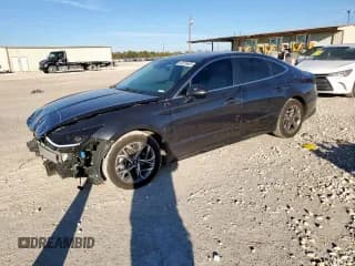 ✅ 2021 Hyundai Sonata SEL • VIN: 5NPEL4JA9MH091936 • Lot: 92226665. Wystawiony na Copart z przebiegiem 83 471 mil. Bezpłatny archiwum sprzedaży aukcyjnych z USA i szczegółowy raport historii pojazdu na DreamBid. Zdjęcie 1.