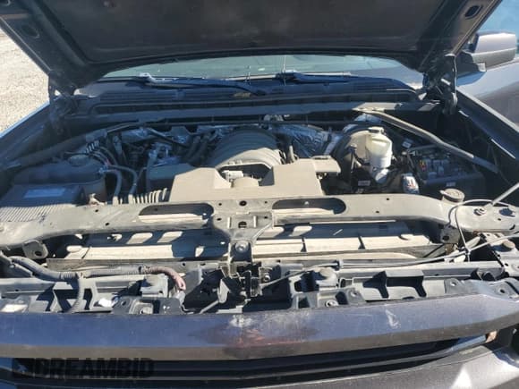 ✅ 2016 Chevrolet Silverado 1500 LT • VIN: 1GCVKREC5GZ261508 • Lot: 91185385. Listed on Copart with 113,194 mi. Free auction sales archive from the USA and detailed vehicle history report at DreamBid. Image 11.