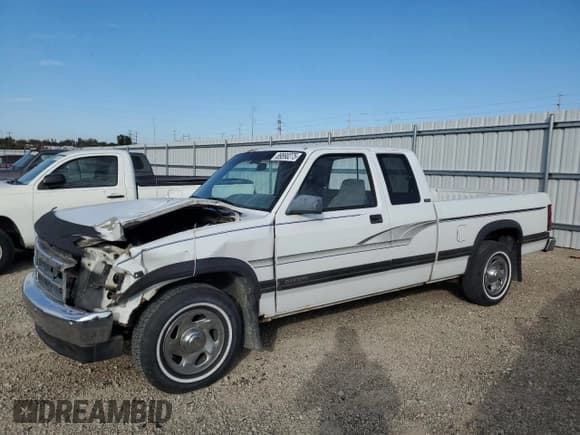 ✅ 1996 Dodge Dakota • VIN: 1B7GL23X3TS600014 • Lot: 89890275. Listed on Copart with 104,240 mi. Free auction sales archive from the USA and detailed vehicle history report at DreamBid. Image 1.