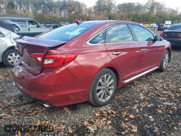 ✅ 2016 Hyundai Sonata Sport • VIN: 5NPE34AF6GH349667 • Lot: 91517115. Wystawiony na Copart z przebiegiem 131 183 mil. Bezpłatny archiwum sprzedaży aukcyjnych z USA i szczegółowy raport historii pojazdu na DreamBid. Zdjęcie 3.