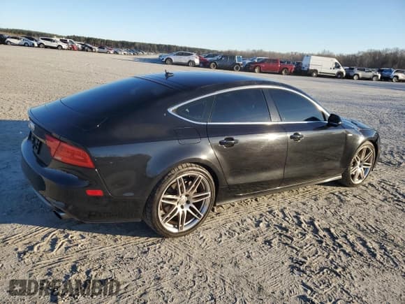 ✅ 2012 Audi A7 • VIN: WAUSGCFC9CN009033 • Lot: 45546945. Listed on Copart with 148,640 mi. Free auction sales archive from the USA and detailed vehicle history report at DreamBid. Image 3.