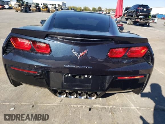 ✅ 2016 Chevrolet Corvette Z51 3LT • VIN: 1G1YM2D71G5102584 • Lot: 80542584. Listed on Copart with 33,486 mi. Free auction sales archive from the USA and detailed vehicle history report at DreamBid. Image 6.