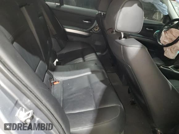 ✅ 2010 BMW 3 Series 335i xDrive • VIN: WBAPL3C55AA409148 • Lot: 89302675. Listed on Copart with 221,122 mi. Free auction sales archive from the USA and detailed vehicle history report at DreamBid. Image 10.