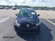 ✅ 2013 Volkswagen Golf GTI • VIN: WVWHD7AJXDW135092 • Lot: 43552972. Wystawiony na IAAI z przebiegiem 106 972 mil. Bezpłatny archiwum sprzedaży aukcyjnych z USA i szczegółowy raport historii pojazdu na DreamBid. Zdjęcie 11.