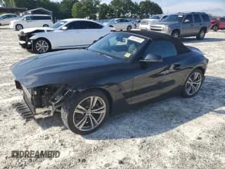 ✅ 2019 BMW Z4 sDrive30i • VIN: WBAHF3C53KWW32577 • Lot: 59912925. Listed on Copart with 42,412 mi. Free auction sales archive from the USA and detailed vehicle history report at DreamBid. Image 1.