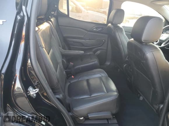 ✅ 2017 GMC Acadia SLT • VIN: 1GKKNMLS8HZ143384 • Lot: 83996925. Listed on Copart with 146,557 mi. Free auction sales archive from the USA and detailed vehicle history report at DreamBid. Image 11.