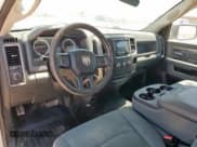 ✅ 2017 Ram 1500 Tradesman • VIN: 3C6JR6DT0HG675315 • Lot: 64805515. Wystawiony na Copart z przebiegiem 113 449 mil. Bezpłatny archiwum sprzedaży aukcyjnych z USA i szczegółowy raport historii pojazdu na DreamBid. Zdjęcie 8.