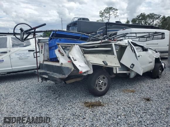 ✅ 2016 Chevrolet Silverado 2500HD Work Truck • VIN: 1GC0CUEG1GZ287830 • Лот: 70831705. Опубликован ранее на Copart с пробегом Не указан. Бесплатный доступ к архиву аукционных продаж из США и подробный отчёт об истории автомобиля на DreamBid. Изображение 3.