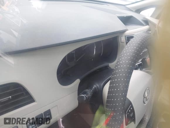 ✅ 2012 Toyota Sienna XLE AAS • VIN: 5TDYK3DC5CS263881 • Lot: 42930113. Listed on IAAI with Not provided. Free auction sales archive from the USA and detailed vehicle history report at DreamBid. Image 14.