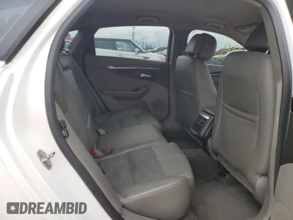 ✅ 2014 Chevrolet Impala LT • VIN: 2G1115SL6E9246532 • Лот: 75388134. Опубликован ранее на Copart с пробегом 175 074 миль. Бесплатный доступ к архиву аукционных продаж из США и подробный отчёт об истории автомобиля на DreamBid. Изображение 10.