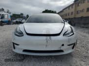 ✅ 2020 Tesla Model 3 Long Range • VIN: 5YJ3E1EB4LF796076 • Lot: 82530415. Wystawiony na Copart z przebiegiem 56 625 mil. Bezpłatny archiwum sprzedaży aukcyjnych z USA i szczegółowy raport historii pojazdu na DreamBid. Zdjęcie 5.