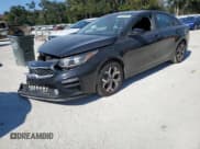 ✅ 2019 Kia Forte LXS • VIN: 3KPF24AD2KE071272 • Lot: 92781855. Wystawiony na Copart z przebiegiem 79 827 mil. Bezpłatny archiwum sprzedaży aukcyjnych z USA i szczegółowy raport historii pojazdu na DreamBid. Zdjęcie 1.