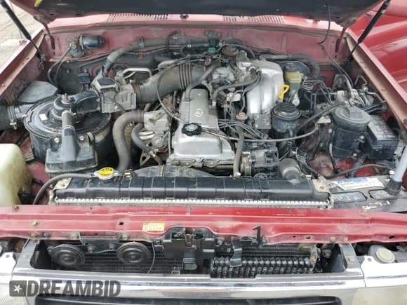 ✅ 1994 Toyota Land Cruiser • VIN: JT3DJ81WXR0085088 • Lot: 57825155. Wystawiony na Copart z przebiegiem 135 835 mil. Bezpłatny archiwum sprzedaży aukcyjnych z USA i szczegółowy raport historii pojazdu na DreamBid. Zdjęcie 12.