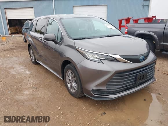 ✅ 2021 Toyota Sienna LE • VIN: 5TDKRKEC4MS016203 • Lot: 43384218. Wystawiony na IAAI z przebiegiem 109 550 mil. Bezpłatny archiwum sprzedaży aukcyjnych z USA i szczegółowy raport historii pojazdu na DreamBid. Zdjęcie 1.