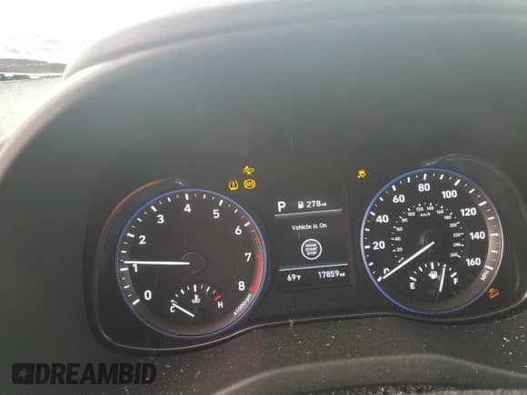 2020 Hyundai Kona SEL z VIN KM8K2CAA7LU555791, wystawiony jako Copart lot #61064063 z przebiegiem 17 859 mil mil oraz . Historia ofert i sprzedaży dostępna na DreamBid. Obrazek 9.