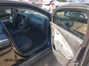 ✅ 2015 Chevrolet Volt • VIN: 1G1RA6E41FU115073 • Lot: 43421430. Wystawiony na IAAI z przebiegiem 126 735 mil. Bezpłatny archiwum sprzedaży aukcyjnych z USA i szczegółowy raport historii pojazdu na DreamBid. Zdjęcie 5.