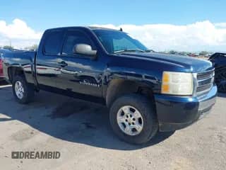 2007 Chevrolet Silverado 1500 1LT с VIN 1GCEK19CX7Z543185, выставлен на аукционе IAAI как лот 43268496 с пробегом Не указан миль и . История ставок и продаж доступна на DreamBid. Изображение 1.