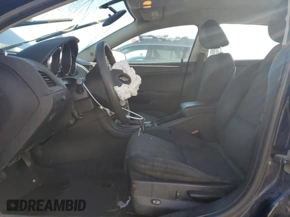 ✅ 2011 Chevrolet Malibu 1LT • VIN: 1G1ZC5EU9BF348170 • Lot: 80518384. Listed on Copart with 192,414 mi. Free auction sales archive from the USA and detailed vehicle history report at DreamBid. Image 7.