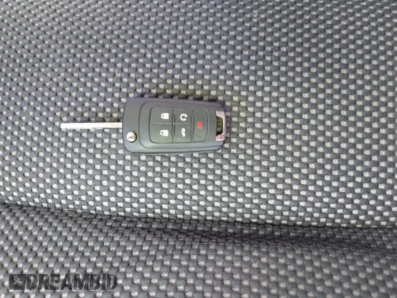 ✅ 2015 Chevrolet Equinox LT • VIN: 2GNFLFEK7F6218927 • Lot: 42779186. Wystawiony na IAAI z przebiegiem 124 978 mil. Bezpłatny archiwum sprzedaży aukcyjnych z USA i szczegółowy raport historii pojazdu na DreamBid. Zdjęcie 11.