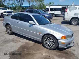 2000 BMW 3 Series 323Ci с VIN WBABM3349YJN88416, выставлен на аукционе IAAI как лот 42137407 с пробегом 228 922 миль миль и . История ставок и продаж доступна на DreamBid. Изображение 1.