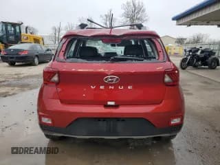 ✅ 2024 Hyundai Venue Limited • VIN: KMHRC8A39RU322059 • Lot: 52313975. Listed on Copart with 422 mi. Free auction sales archive from the USA and detailed vehicle history report at DreamBid. Image 6.