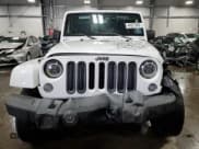 ✅ 2015 Jeep Wrangler Sahara • VIN: 1C4AJWBG5FL678426 • Lot: 44927095. Wystawiony na Copart z przebiegiem 105 966 mil. Bezpłatny archiwum sprzedaży aukcyjnych z USA i szczegółowy raport historii pojazdu na DreamBid. Zdjęcie 5.