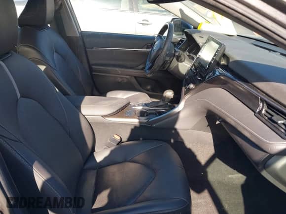 2021 Toyota Camry XSE with VIN 4T1K61AK4MU569697, listed as a IAAI auction lot 41250987 with 48,278 mi miles and . Bid and sale history available at DreamBid. Image 5.