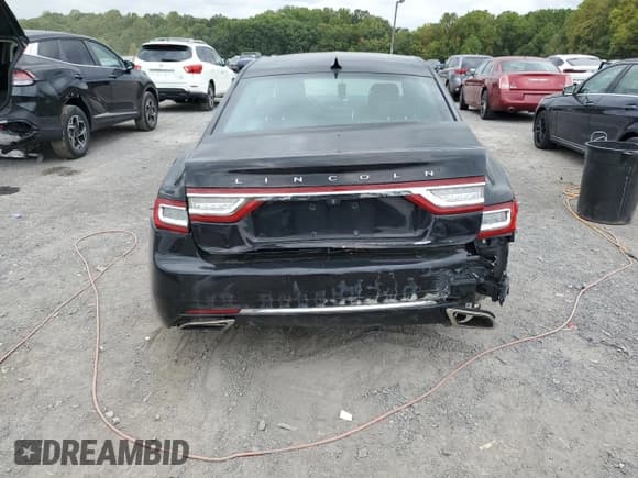 ✅ 2019 Lincoln Continental Select • VIN: 1LN6L9TK2K5600068 • Lot: 71923694. Listed on Copart with 148,108 mi. Free auction sales archive from the USA and detailed vehicle history report at DreamBid. Image 6.