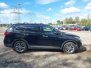 ✅ 2017 Hyundai Santa Fe SE • VIN: KM8SN4HF5HU240753 • Лот: 43493098. Опубликован ранее на IAAI с пробегом 85 307 миль. Бесплатный доступ к архиву аукционных продаж из США и подробный отчёт об истории автомобиля на DreamBid. Изображение 13.