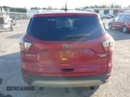 ✅ 2017 Ford Escape Titanium • VIN: 1FMCU0JD7HUA79136 • Lot: 43697186. Wystawiony na IAAI z przebiegiem 97 378 mil. Bezpłatny archiwum sprzedaży aukcyjnych z USA i szczegółowy raport historii pojazdu na DreamBid. Zdjęcie 17.