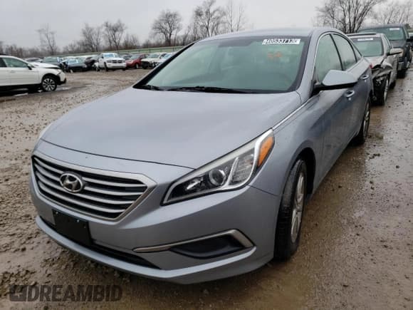 ✅ 2016 Hyundai Sonata SE • VIN: 5NPE24AF3GH331954 • Лот: 40533713. Опубликован ранее на Copart с пробегом 86 397 миль. Бесплатный доступ к архиву аукционных продаж из США и подробный отчёт об истории автомобиля на DreamBid. Изображение 1.