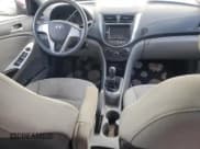 ✅ 2014 Hyundai Accent GS • VIN: KMHCT5AE0EU177543 • Lot: 76144764. Wystawiony na Copart z przebiegiem 191 258 mil. Bezpłatny archiwum sprzedaży aukcyjnych z USA i szczegółowy raport historii pojazdu na DreamBid. Zdjęcie 8.