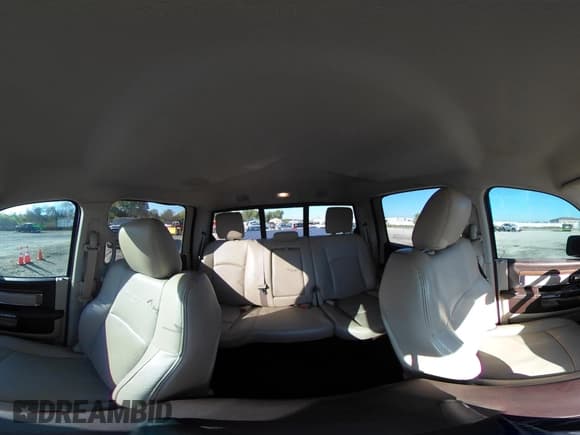 ✅ 2014 Ram 1500 Laramie • VIN: 1C6RR7NT1ES309553 • Lot: 43333568. Wystawiony na IAAI z przebiegiem 172 680 mil. Bezpłatny archiwum sprzedaży aukcyjnych z USA i szczegółowy raport historii pojazdu na DreamBid. Zdjęcie 18.