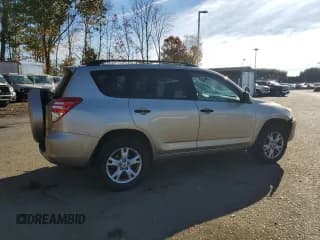 ✅ 2010 Toyota RAV4 • VIN: JTMBK4DV9AD012268 • Лот: 90486905. Опубликован ранее на Copart с пробегом 224 613 миль. Бесплатный доступ к архиву аукционных продаж из США и подробный отчёт об истории автомобиля на DreamBid. Изображение 3.