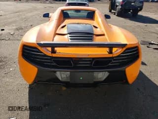 ✅ 2015 McLaren 650S • VIN: SBM11FAA4FW005016 • Lot: 39770864. Wystawiony na Copart z przebiegiem Nie podano. Bezpłatny archiwum sprzedaży aukcyjnych z USA i szczegółowy raport historii pojazdu na DreamBid. Zdjęcie 6.