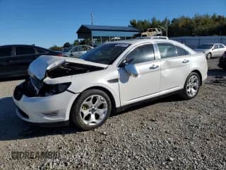 ✅ 2011 Ford Taurus SHO • VIN: 1FAHP2KT6BG102713 • Лот: 86553215. Опубликован ранее на Copart с пробегом 89 721 миль. Бесплатный доступ к архиву аукционных продаж из США и подробный отчёт об истории автомобиля на DreamBid. Изображение 1.