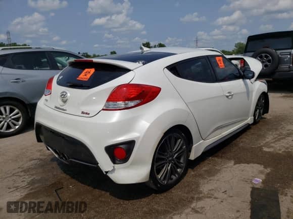 2016 Hyundai Veloster Turbo с VIN KMHTC6AE8GU268729, выставлен на аукционе Copart как лот 64152474 с пробегом Не указан миль и Списание • Salvage title. История ставок и продаж доступна на DreamBid. Изображение 3.