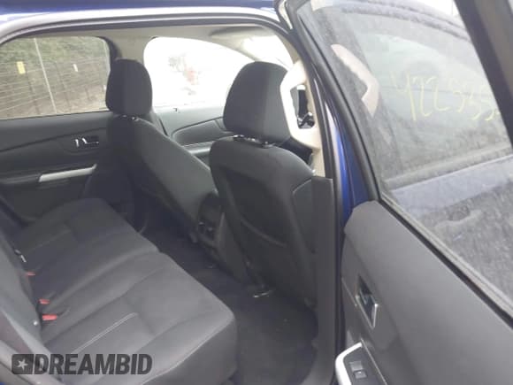 ✅ 2014 Ford Edge SE • VIN: 2FMDK3G93EBA15837 • Lot: 42253550. Wystawiony na IAAI z przebiegiem 135 912 mil. Bezpłatny archiwum sprzedaży aukcyjnych z USA i szczegółowy raport historii pojazdu na DreamBid. Zdjęcie 8.