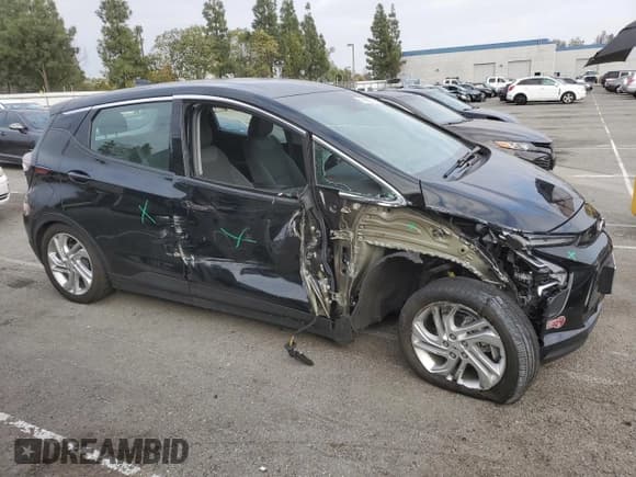 ✅ 2023 Chevrolet Bolt EV 1LT • VIN: 1G1FW6S09P4125986 • Lot: 43266075. Wystawiony na Copart z przebiegiem 16 203 mil. Bezpłatny archiwum sprzedaży aukcyjnych z USA i szczegółowy raport historii pojazdu na DreamBid. Zdjęcie 4.