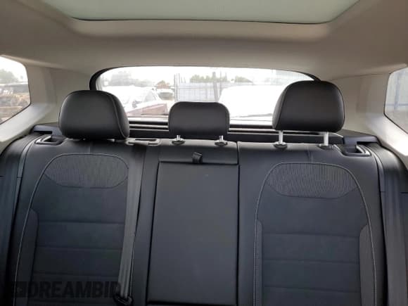 ✅ 2022 Volkswagen Taos SE • VIN: 3VVPX7B25NM081133 • Lot: 89863895. Listed on Copart with 22,108 mi. Free auction sales archive from the USA and detailed vehicle history report at DreamBid. Image 10.